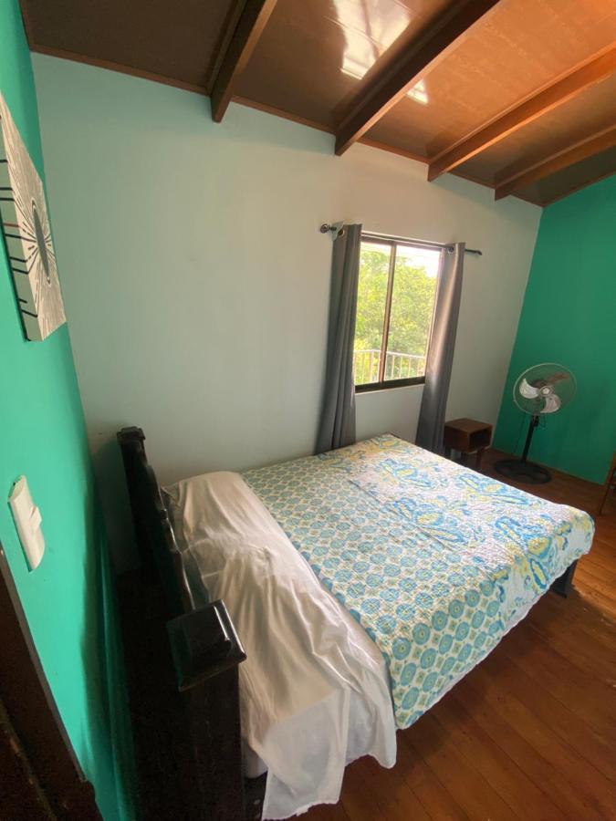 Tabaco Lodge #1 A Solo 5 Mins De Playa Carrillo Arbolito 外观 照片